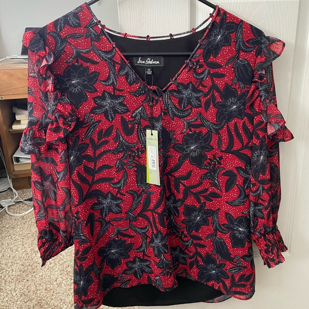 Women’s XS blouse